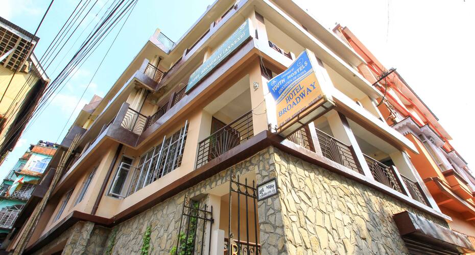 Hotel Broadway Annexe, Darjeeling 1